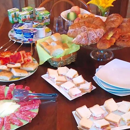 Luce Riflessa Bed & Breakfast 3*