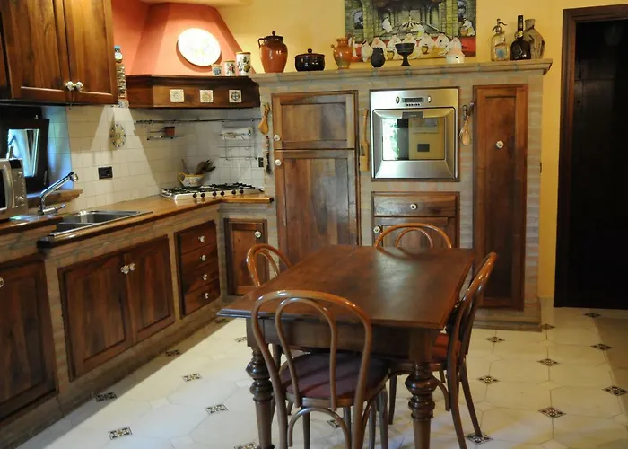 Luce Riflessa فندق مبيت وإفطار بيرودجا