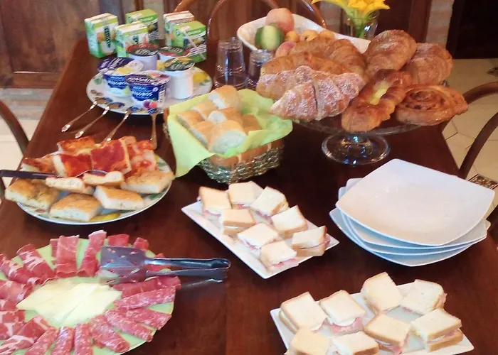 Alojamento de Acomodação e Pequeno-almoço Luce Riflessa 3*